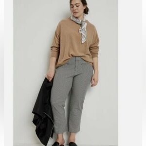 The Essential Collection by Anthropologie houndstooth kick flare trouser size 12